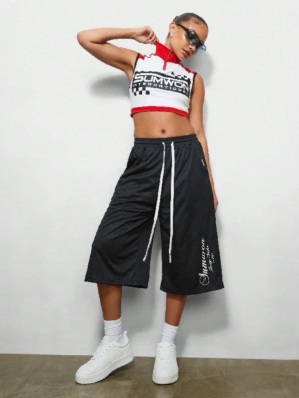 Knowledge And Elegance SUMWON WOMEN Jort With Drawcords & Letter Graphic Print
